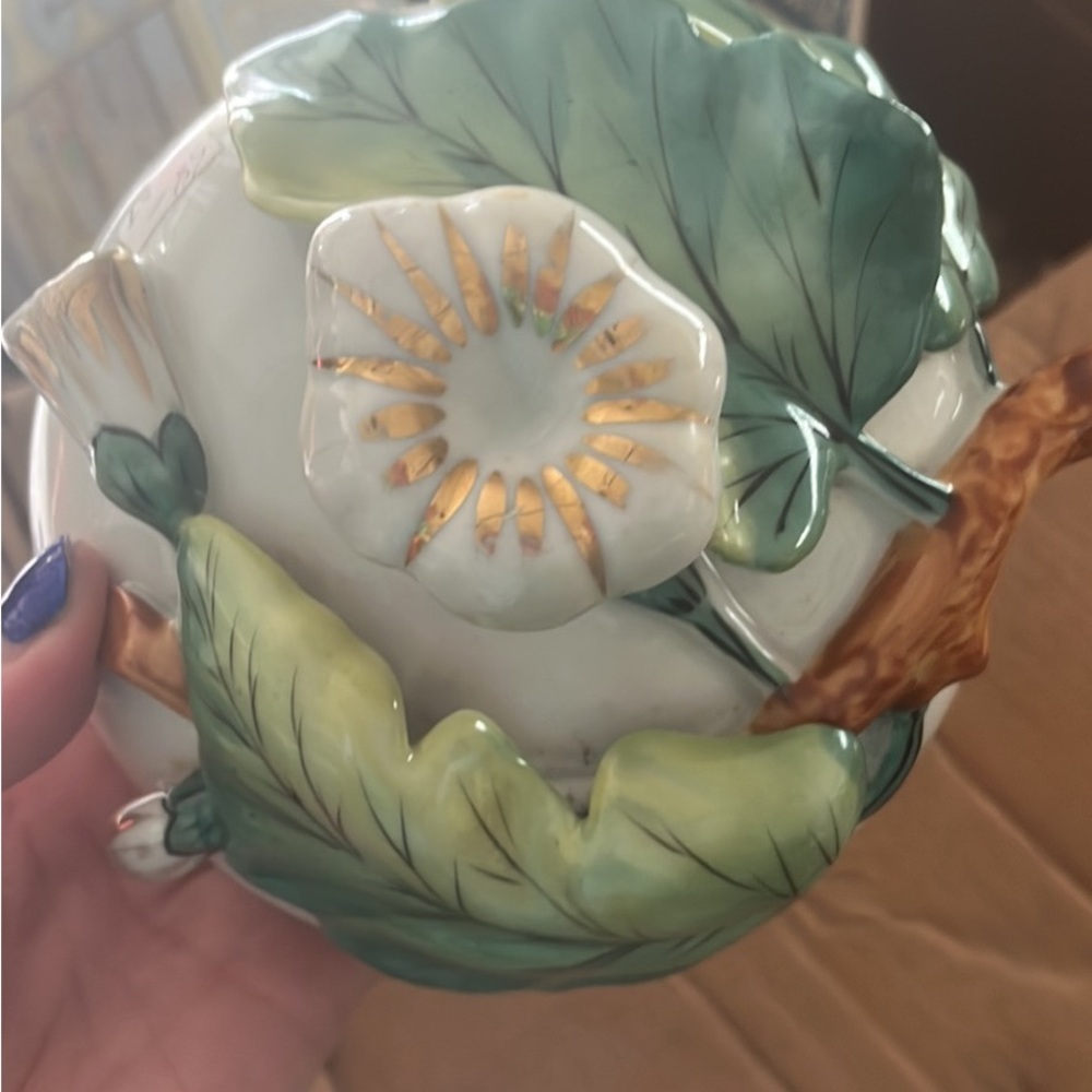 An antique floral large cup